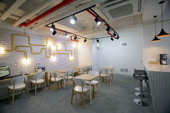 Hotel K-pop Tower 2*